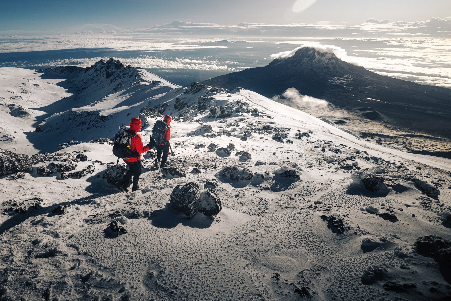 Altezza Offers Kilimanjaro Expedition Prize in Global Rescue’s 2025 Travel Boldly Contest