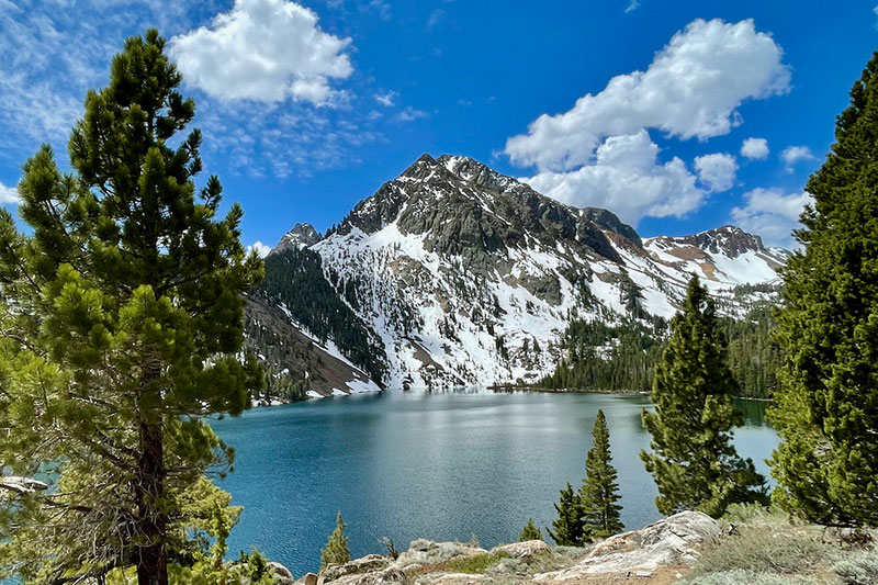 La-vista-del-lago-verde-en-el-páramo-de-Hoover